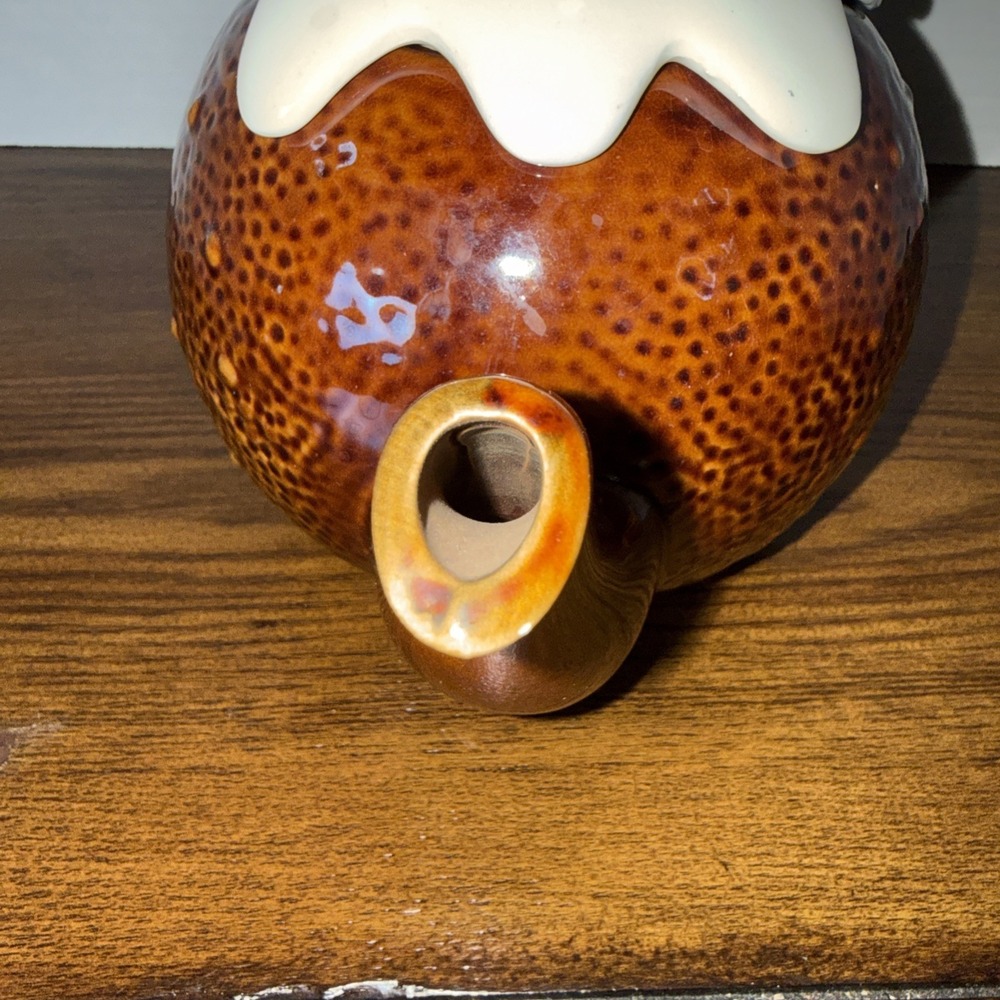 Vintage Price & Kensington Christmas Pudding Teapot Textured White Icing 1960's - Picture 7 of 8